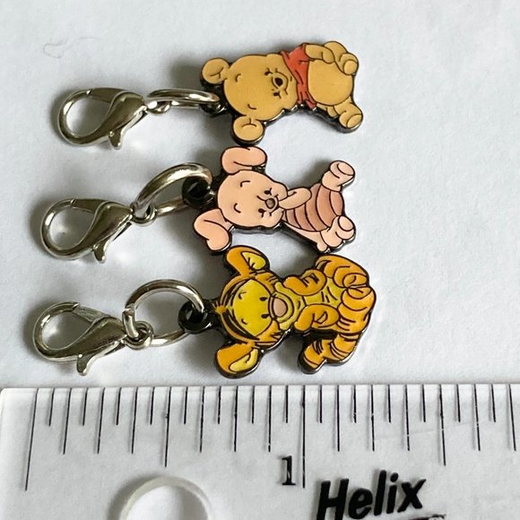 Vintage Disney Winnie The Pooh Tigger Piglet 6 Clip Charms Purse Zipper Pull - Picture 11 of 11